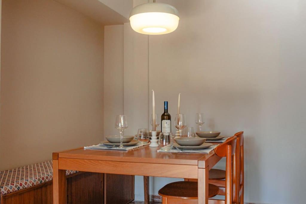 Ampa'S Home Athen Eksteriør bilde